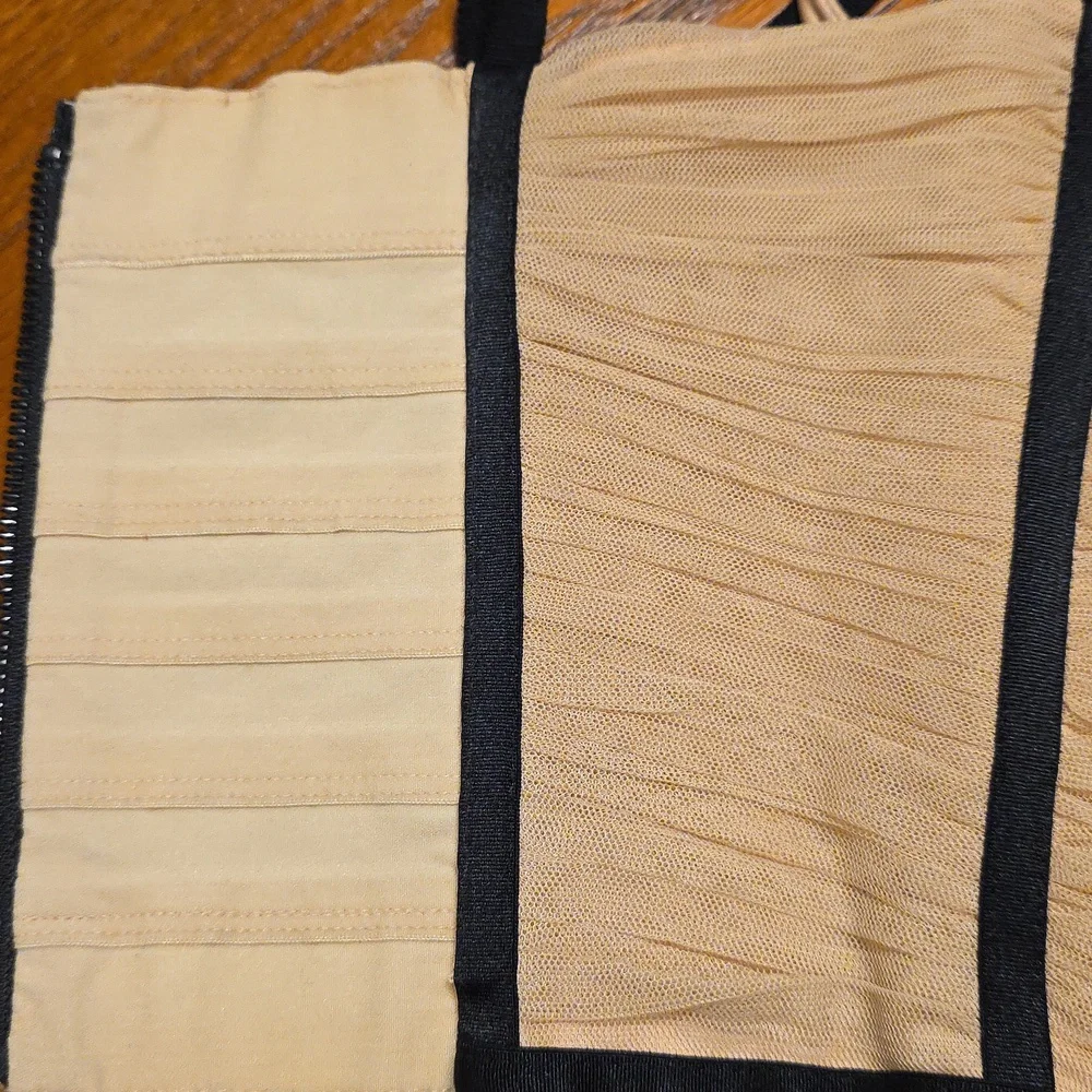 Alice + Olivia Dania Ruched Bustier, Sz 2 - Picture 10 of 15